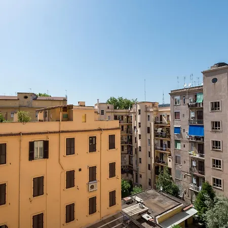 Apartment Vatican Comfortable Sunny By Interhome